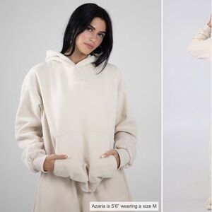 COMFRT SIGNATURE HOODIE